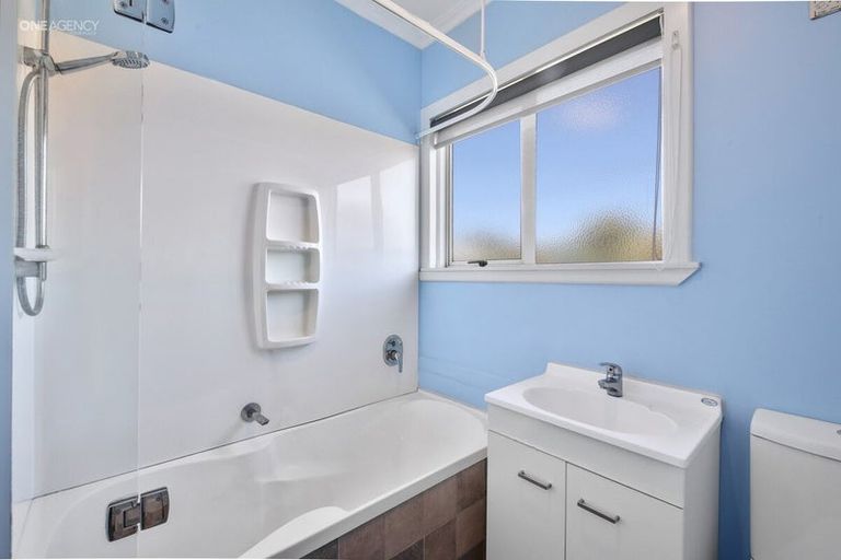 Photo of property in 43 Marshall Street, Woolston, Christchurch, 8023