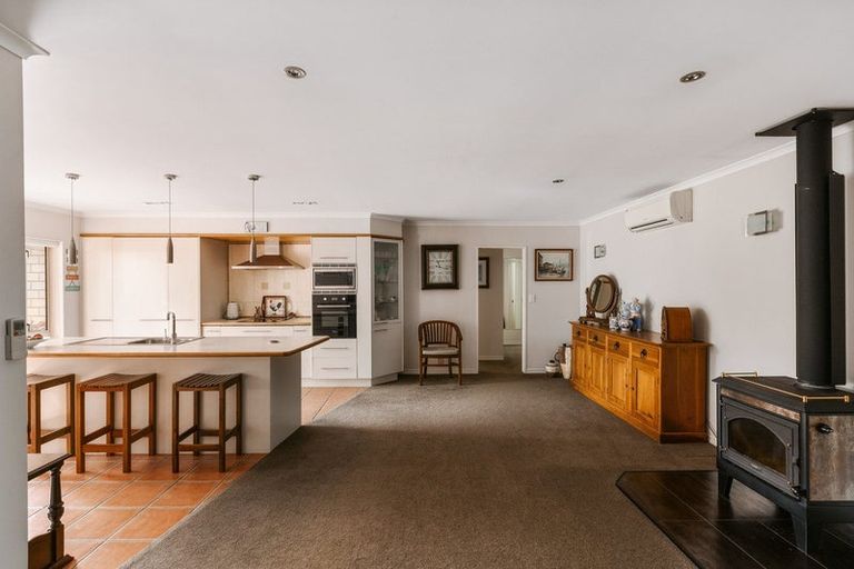 Photo of property in 33 Phillips Drive, Oropi, Tauranga, 3173