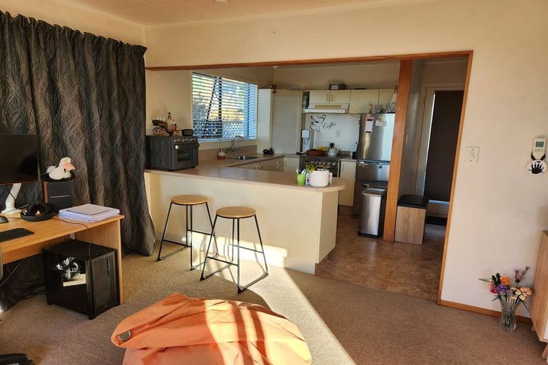 Photo of property in 11c Rawhiti Street, Vogeltown, New Plymouth, 4310