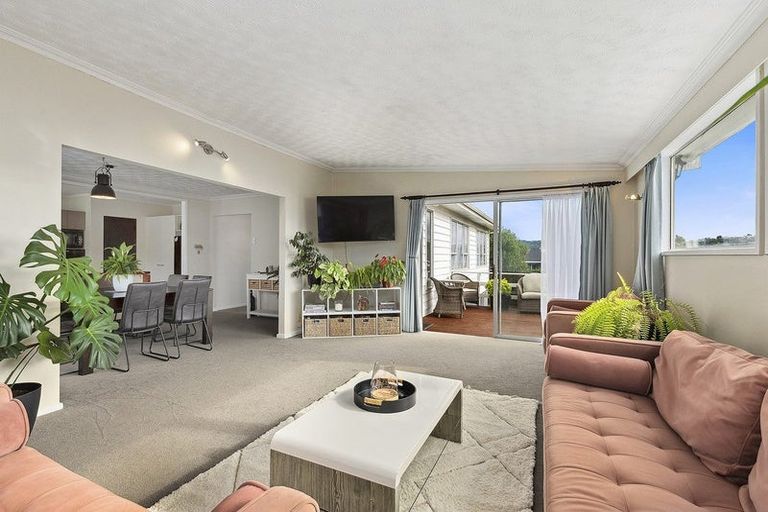 Photo of property in 15 Brora Crescent, Papakowhai, Porirua, 5024