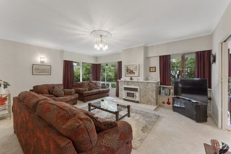 Photo of property in 15b Field Street, Silverstream, Upper Hutt, 5019