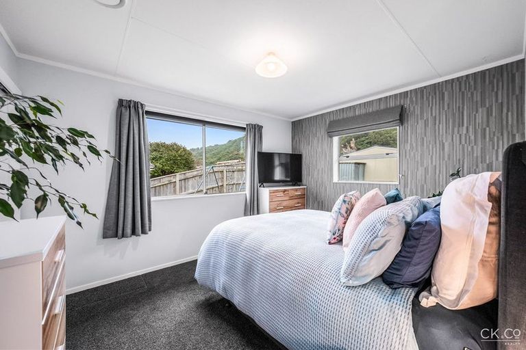 Photo of property in 156 California Drive, Totara Park, Upper Hutt, 5018
