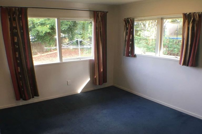 Photo of property in 115 Oaktree Avenue, Browns Bay, Auckland, 0630