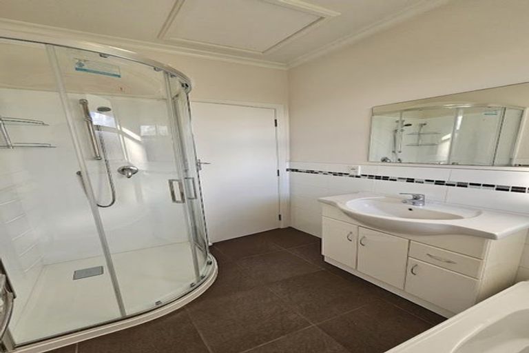 Photo of property in 903 State Highway 1, Te Horo, Otaki, 5581