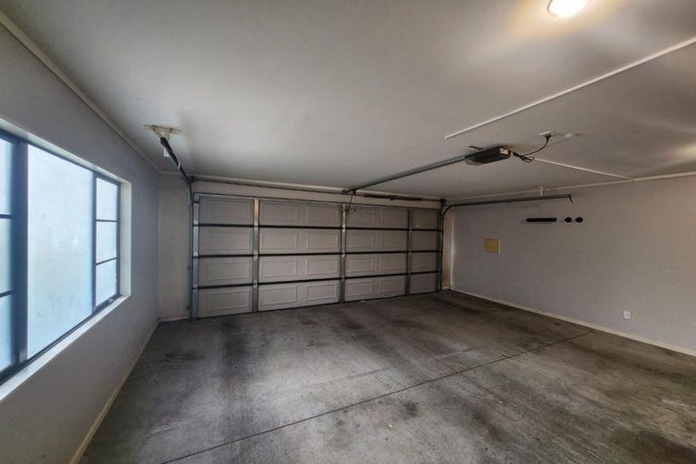 Photo of property in 31 Clavoy Place, East Tamaki, Auckland, 2016