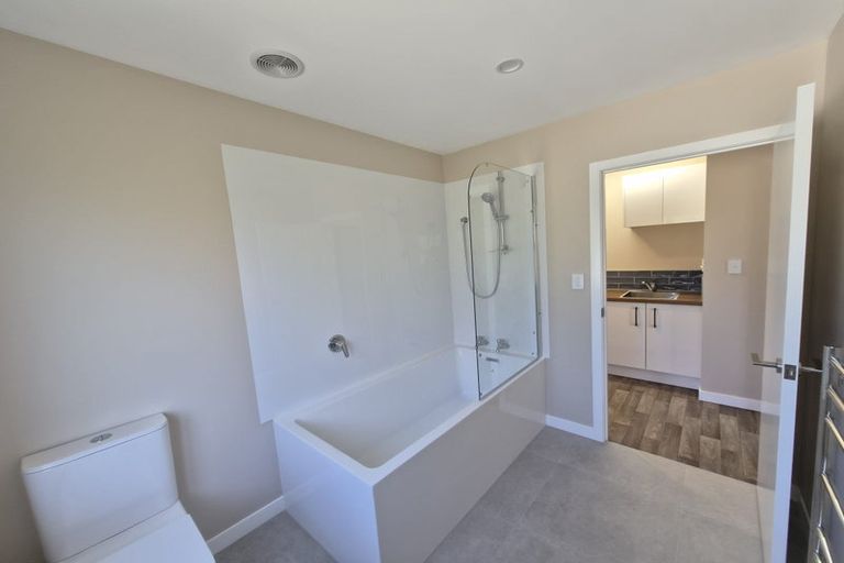 Photo of property in 72 Waverley Road, Meeanee, Napier, 4183