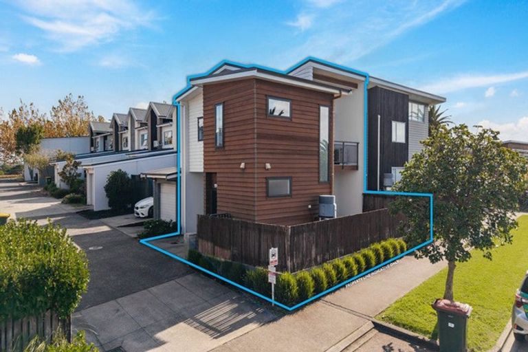 Photo of property in 1 Harvard Street, Hobsonville, Auckland, 0616