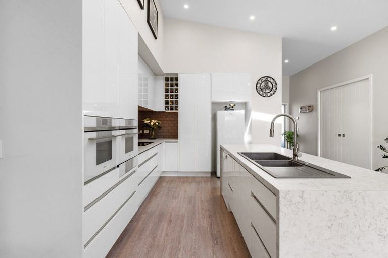 Photo of property in 42 Arbuckle Road, Frimley, Hastings, 4120