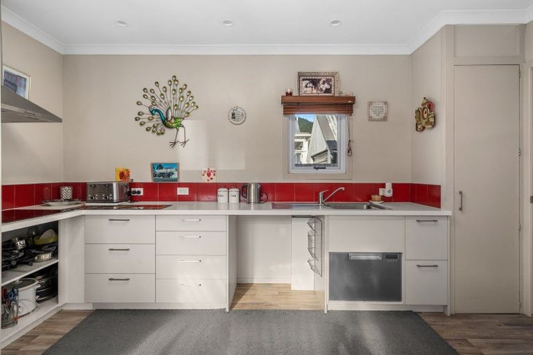 Photo of property in 9 Gorrie Street, Nelson South, Nelson, 7010