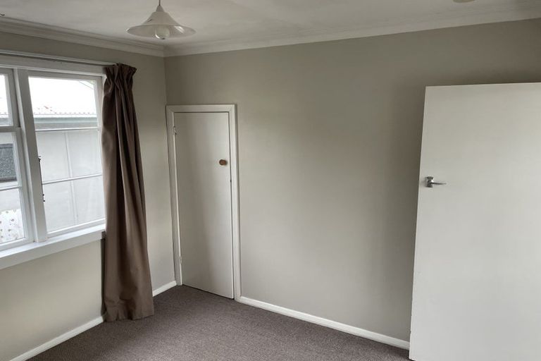 Photo of property in 42 Helston Road, Johnsonville, Wellington, 6037