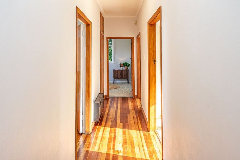 Photo of property in 12 Ward Street, Aramoho, Whanganui, 4500