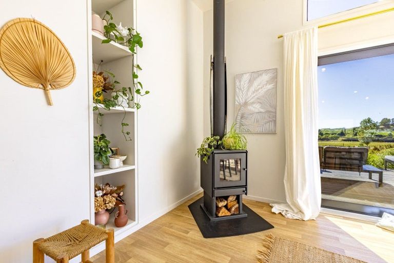 Photo of property in 53 Highlands Drive, Waipawa, 4210