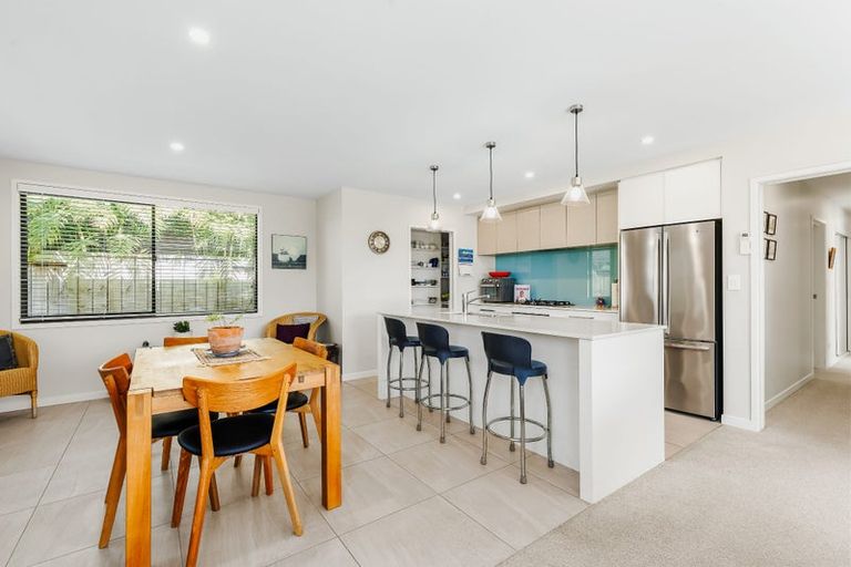 Photo of property in 31 Franks Way, Papamoa Beach, Papamoa, 3118
