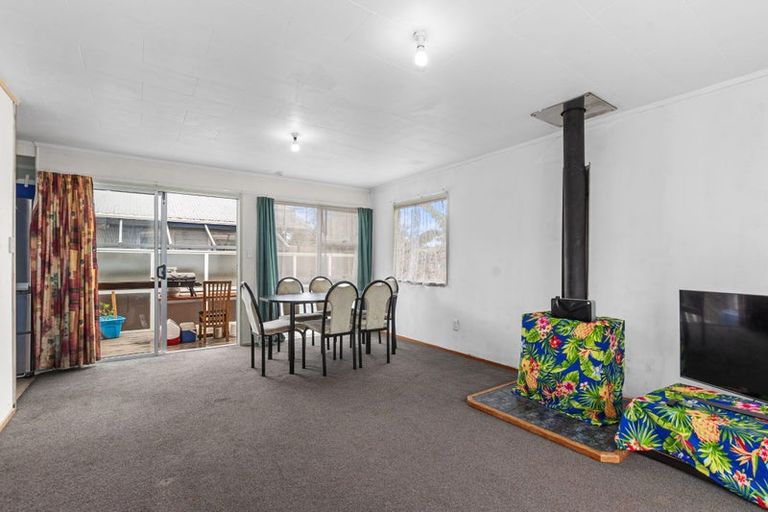 Photo of property in 2a De Havilland Place, Onerahi, Whangarei, 0110