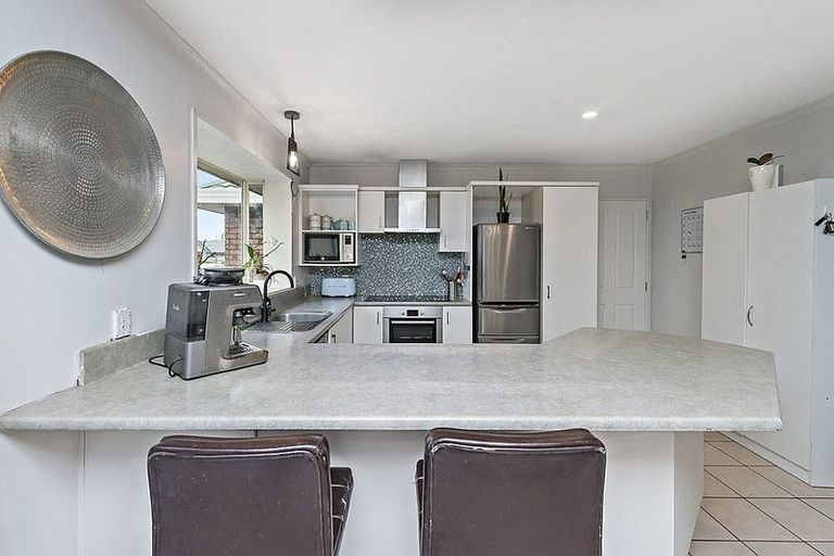 Photo of property in 42 Masefield Drive, Rolleston, 7614