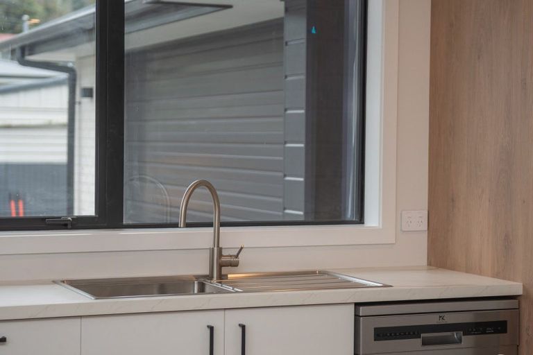 Photo of property in 15a Royal Street, Kensington, Timaru, 7910
