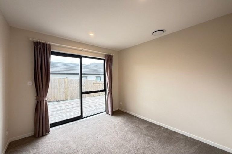 Photo of property in 13 Pacific Heights Road, Orewa, 0931