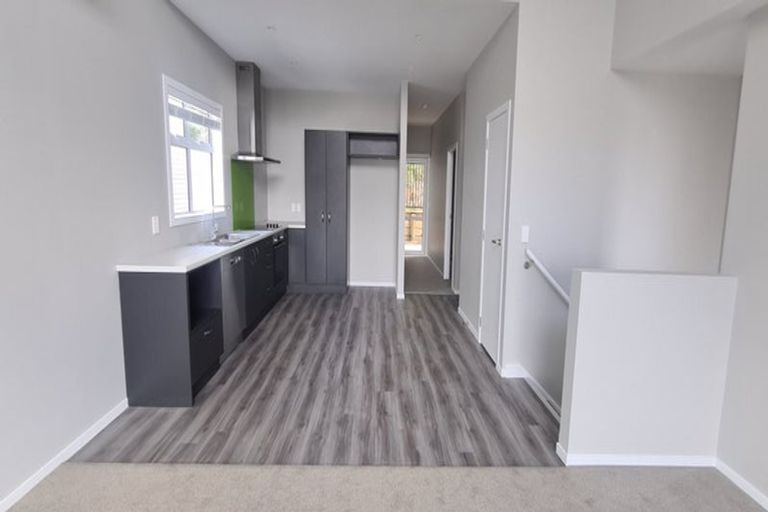 Photo of property in 15 Tai Lane, Whitby, Porirua, 5024