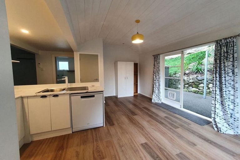 Photo of property in 116 Shakespeare Road, Bluff Hill, Napier, 4110