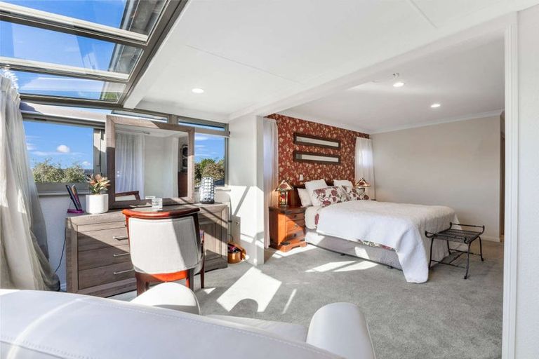 Photo of property in 176b Heta Road, Highlands Park, New Plymouth, 4312