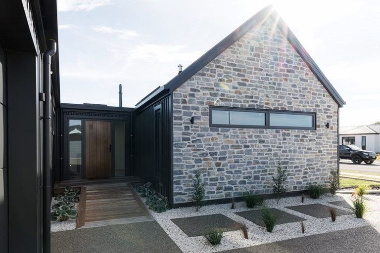 Photo of property in 18 Wakanini Place, Mapua, 7005