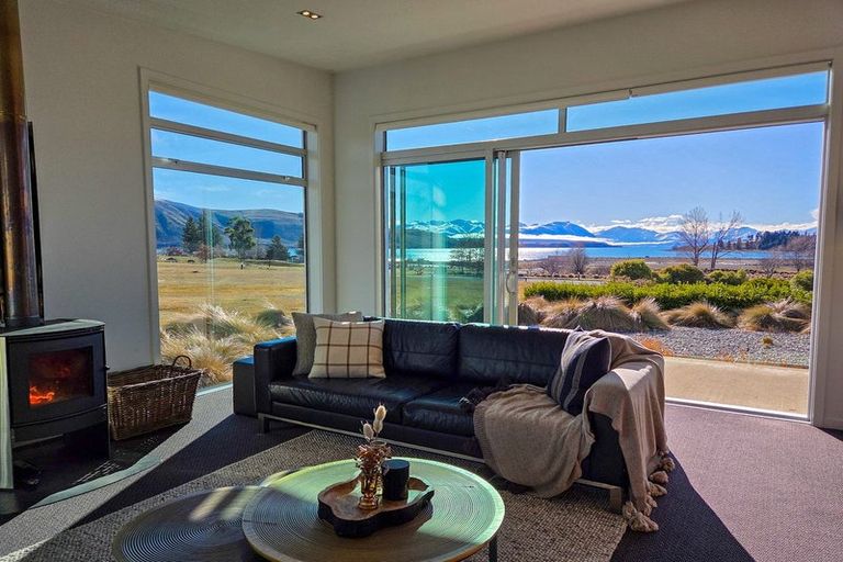 Photo of property in 12 Pollock Place, Lake Tekapo, 7999