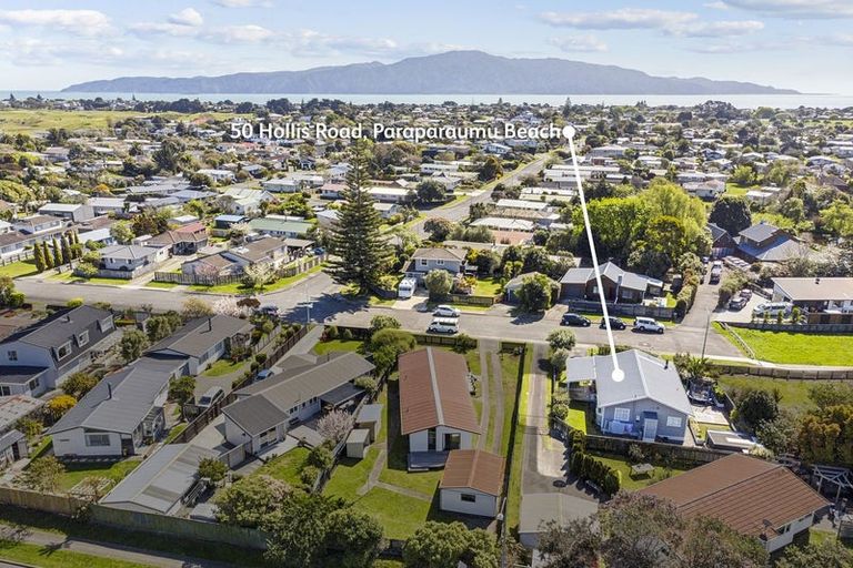 Photo of property in 50 Hollis Road, Paraparaumu Beach, Paraparaumu, 5032