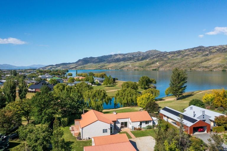 Photo of property in 27 Pisa Moorings Road, Mount Pisa, Cromwell, 9383