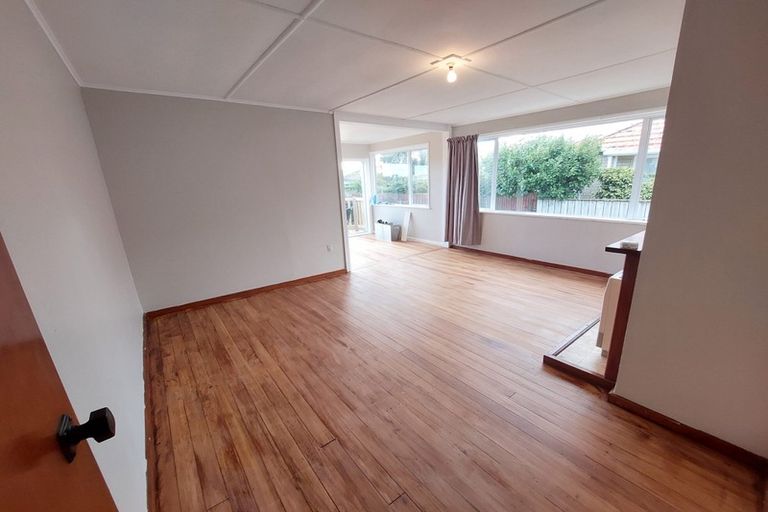 Photo of property in 20 Maranui Street, Welbourn, New Plymouth, 4310