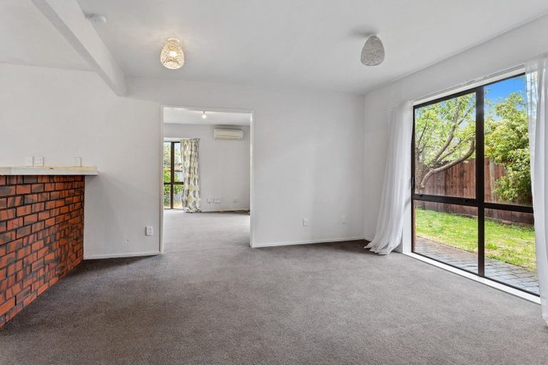 Photo of property in 59a Wairakei Road, Bryndwr, Christchurch, 8052
