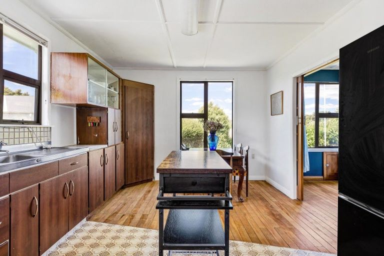 Photo of property in 72 Oparatai Road, Mangatainoka, Pahiatua, 4982