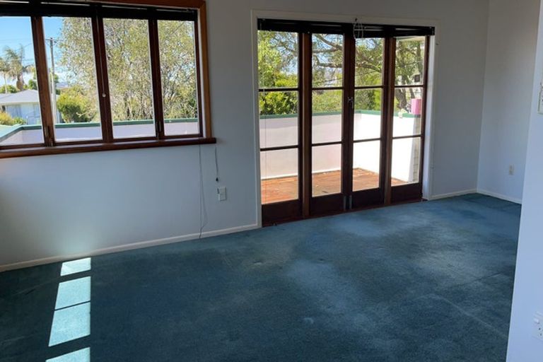 Photo of property in 30 Gilliam Street, New Lynn, Auckland, 0600