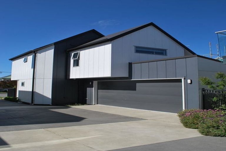 Photo of property in 4/108 Edgeware Road, St Albans, Christchurch, 8014