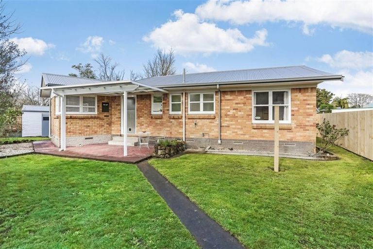 Photo of property in 6a Kelvin Road, Papakura, 2110