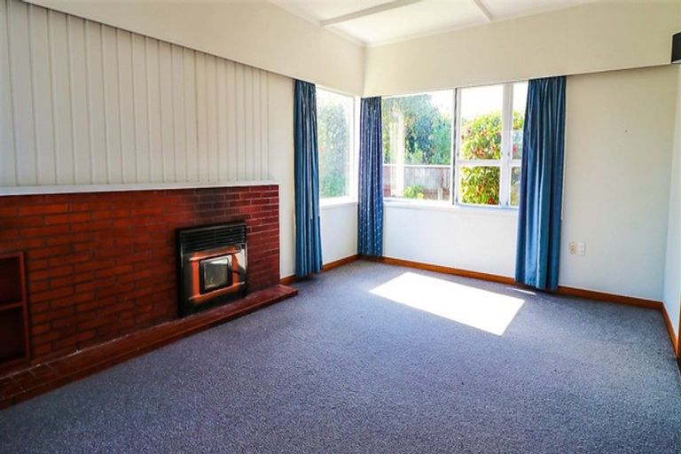Photo of property in 38 Guy Street, Dannevirke, 4930