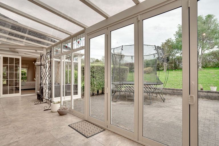 Photo of property in 470 Waitoki Road, Wainui, Silverdale, 0994