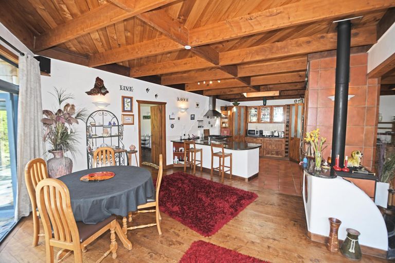 Photo of property in 594 Matakana Valley Road, Matakana, Warkworth, 0985
