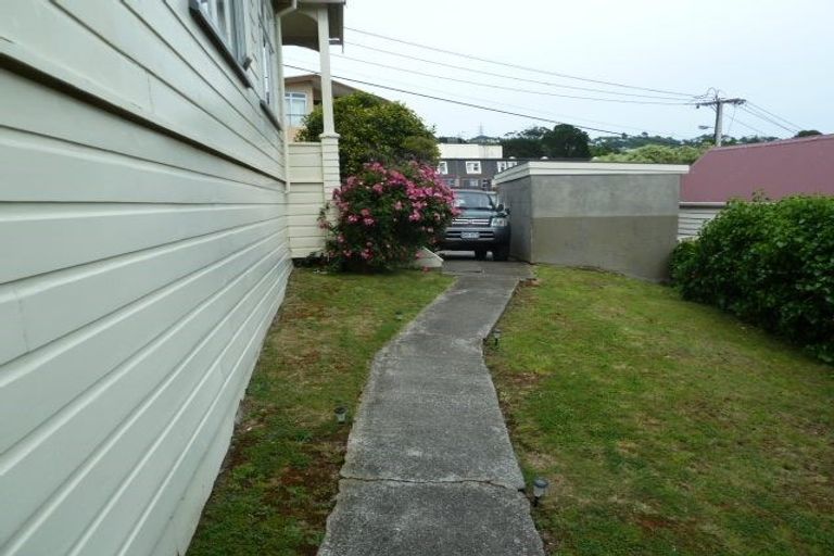 Photo of property in 71 Nairn Street, Mount Cook, Wellington, 6011