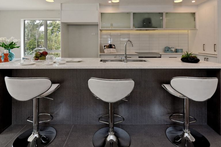 Photo of property in 1/44b Pleasant Road, Glen Eden, Auckland, 0602