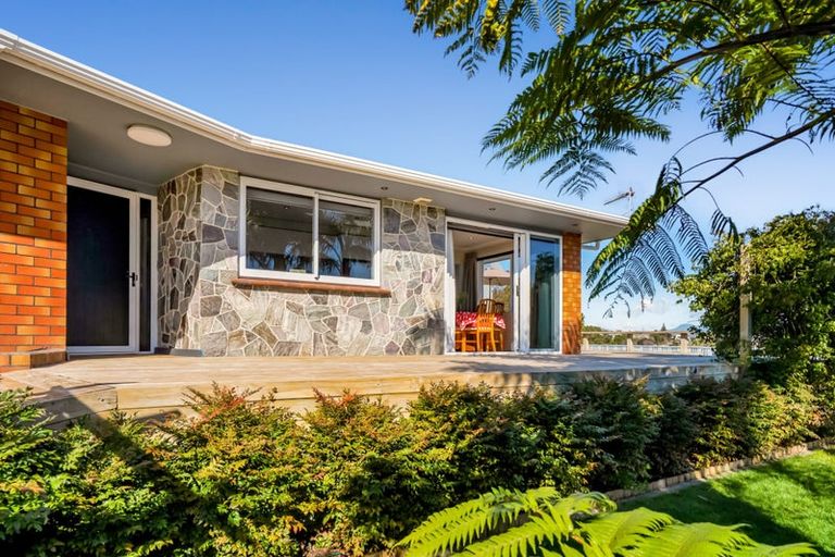 Photo of property in 78 Queens Road, Glen Avon, New Plymouth, 4312