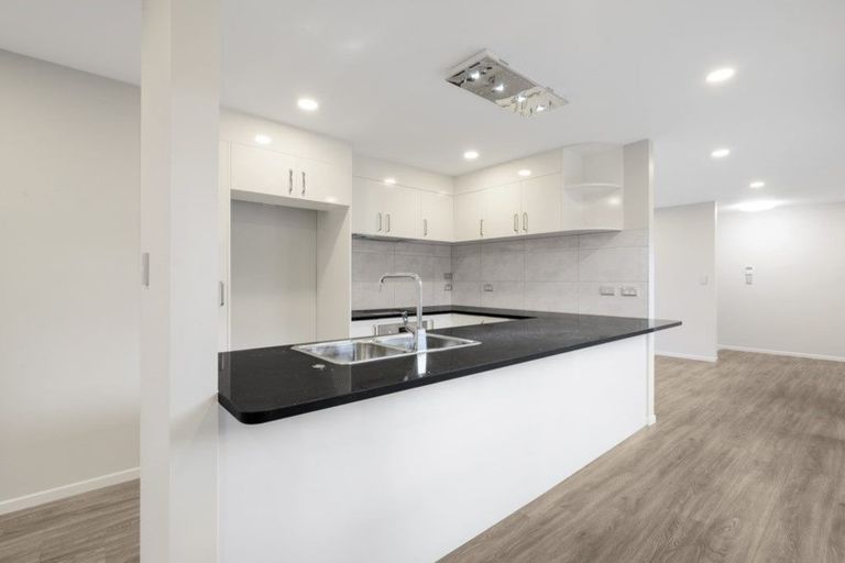 Photo of property in 49 Matata Drive, Takanini, 2112