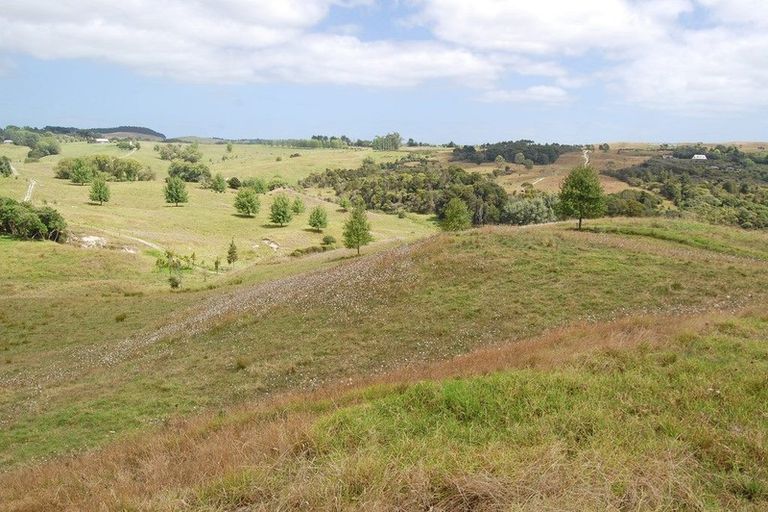 Photo of property in 135 Phillips Road, Kaiwaka, 0573