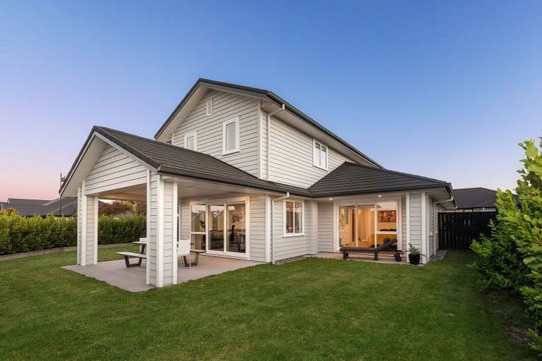 Photo of property in 2 Richards Street, Cambridge, 3434