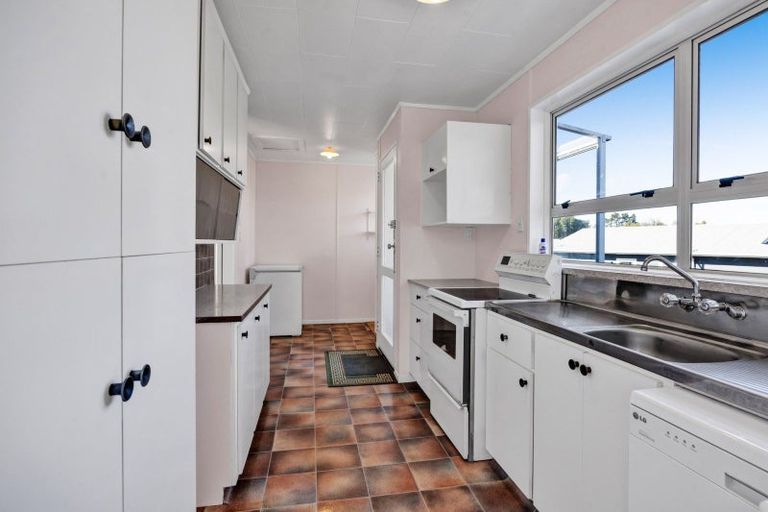 Photo of property in 34 Maire Street, Inglewood, 4330