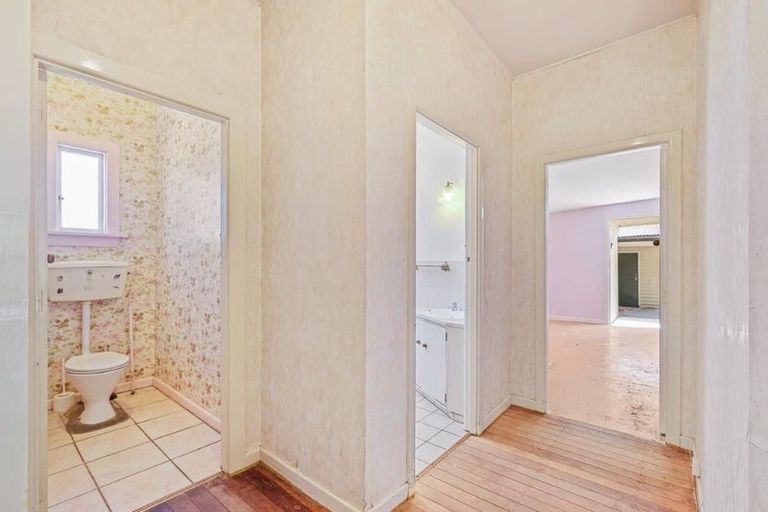 Photo of property in 57 Leslie Street, Waiau, 7332