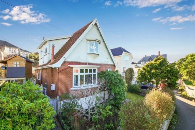Photo of property in 7 Leven Street, Roslyn, Dunedin, 9010