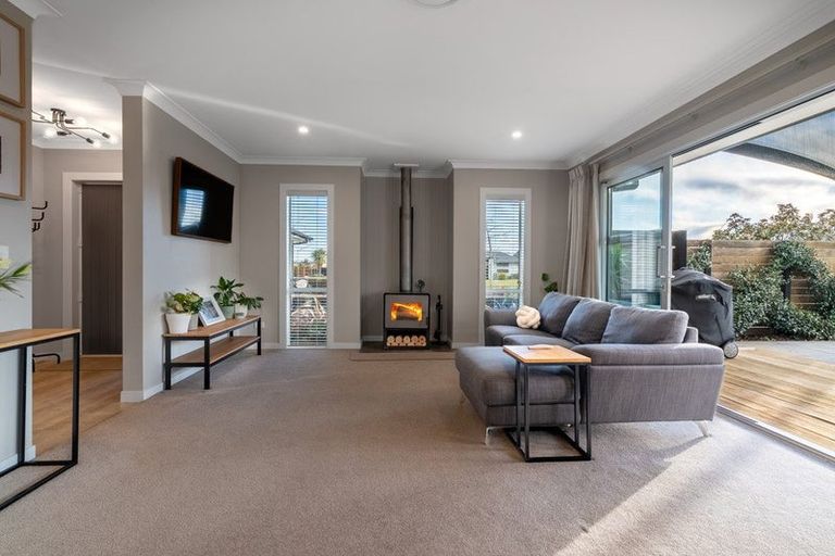 Photo of property in 79 Silver Peaks Drive, West Melton, 7618