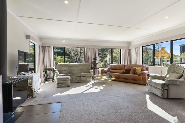 Photo of property in 1422 Manawahe Road, Manawahe, 3194