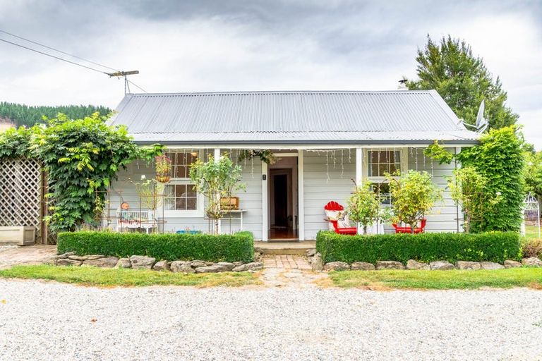 Photo of property in 76 Sunderland Street, Clyde, 9330