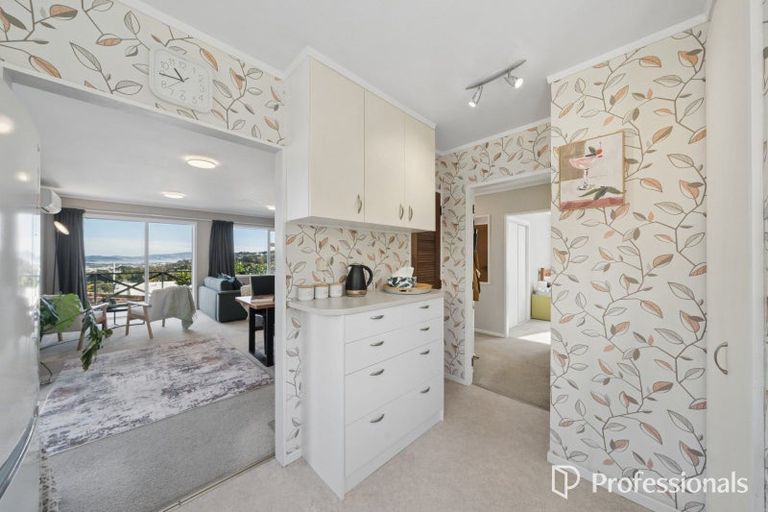 Photo of property in 66b Major Drive, Kelson, Lower Hutt, 5010
